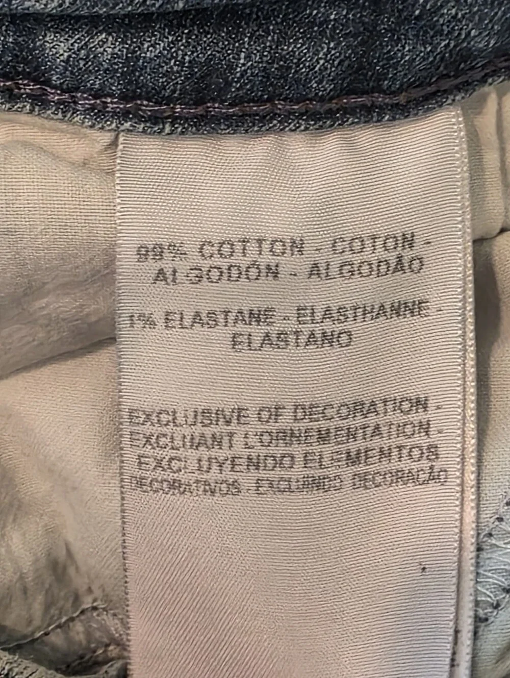 Signature By Levi's Vintage Mid Rise Straight Leg Denim Jeans Size 12